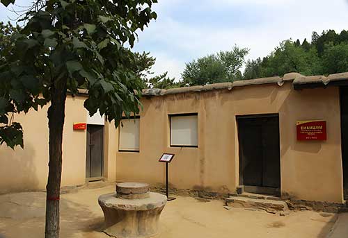 重走赶考悟“两个务必” 重走赶考悟“两个务必”