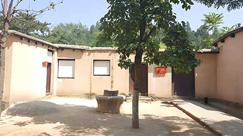 西柏坡干部培训学院的企业红色教育